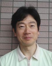 先輩職員（介護員）